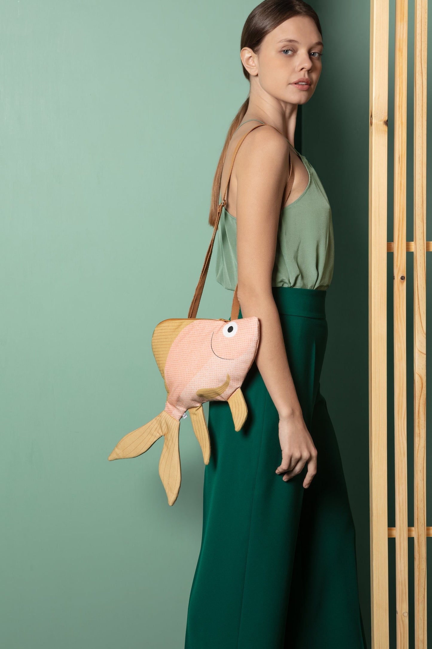 Goldenfish Pink